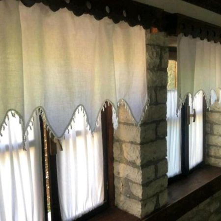 Miziriguesthouse จีโรคาสเตอร์ ภายนอก รูปภาพ